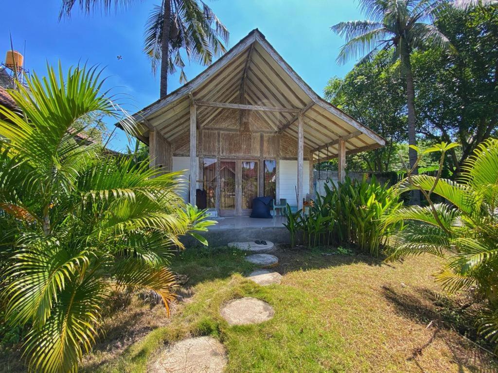 Kayu Cottage Gili Trawangan Exterior foto