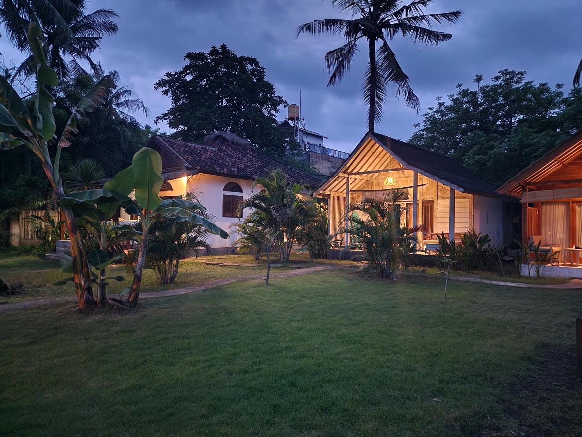 Kayu Cottage Gili Trawangan Exterior foto